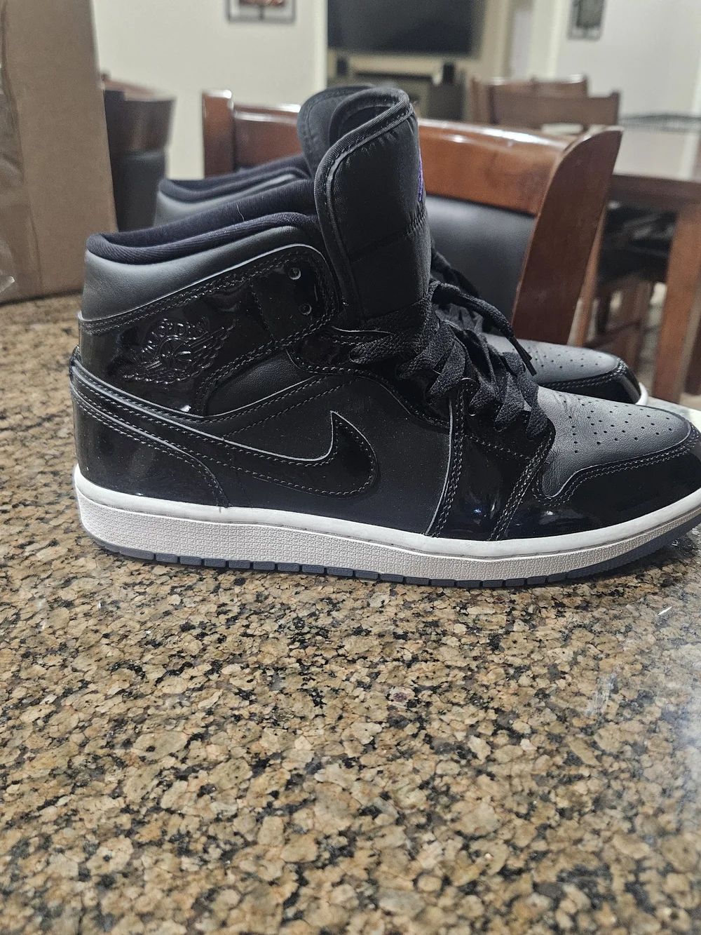 Jordan 1 Space Jams Size 10 Mens Like New